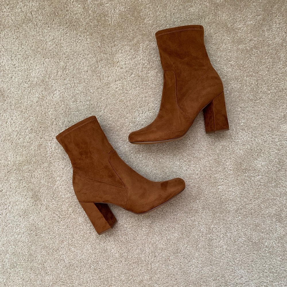 Naturalized women’s Rebecca boots